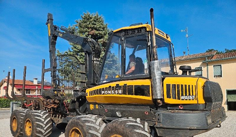 Forwarder ponsse wisent - Kuormatraktori: kuva Forwarder ponsse wisent - Kuormatraktori Forwarder ponsse wisent - Kuormatraktori: kuva Forwarder ponsse wisent - Kuormatraktori