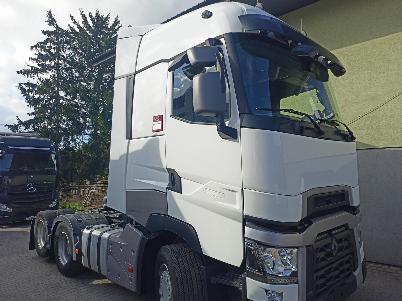 Renault Gama T 480 - Vetopöytäauto: kuva Renault Gama T 480 - Vetopöytäauto Renault Gama T 480 - Vetopöytäauto: kuva Renault Gama T 480 - Vetopöytäauto