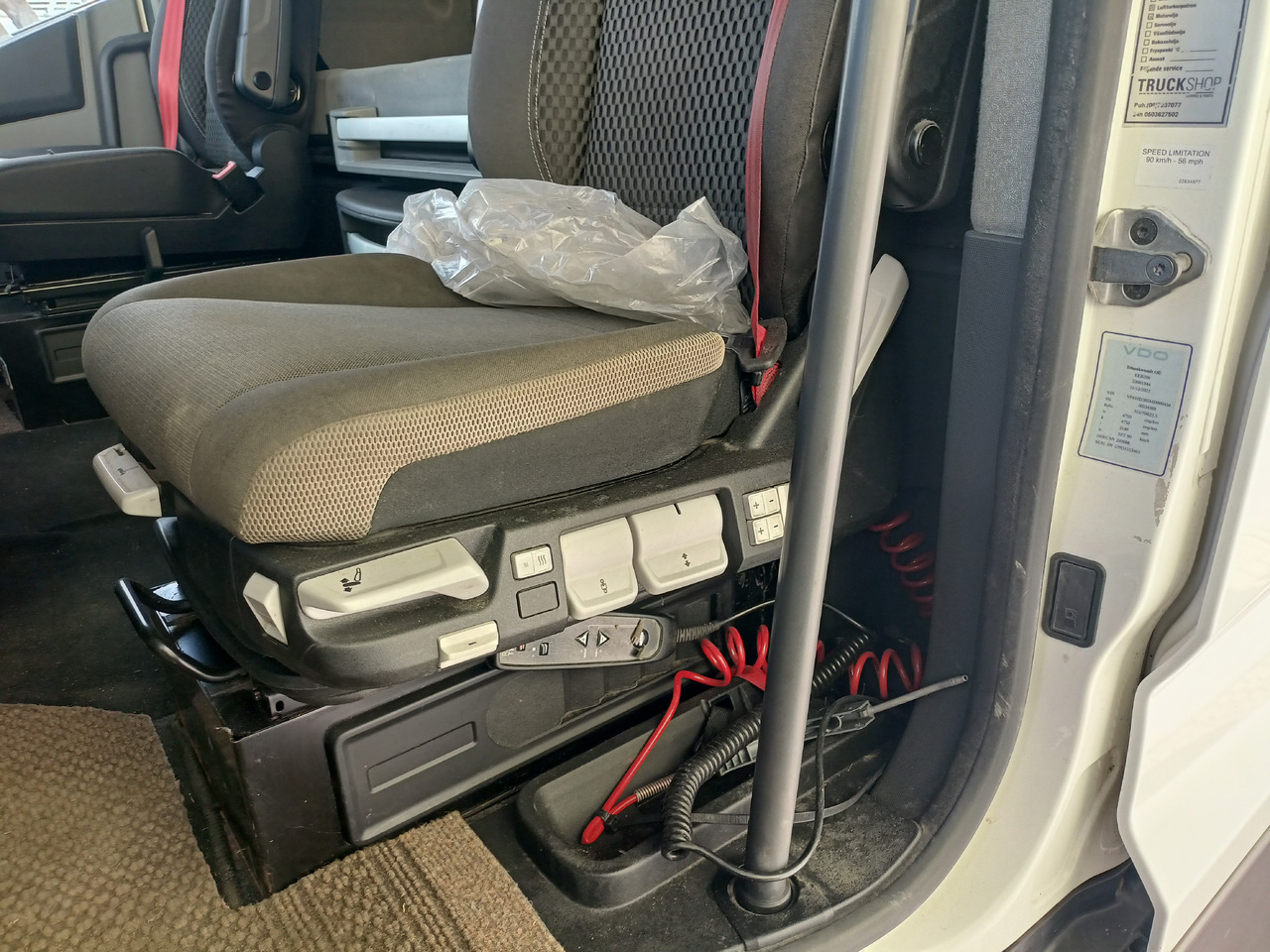 Vetopöytäauto Renault Gama T 480: kuva Vetopöytäauto Renault Gama T 480