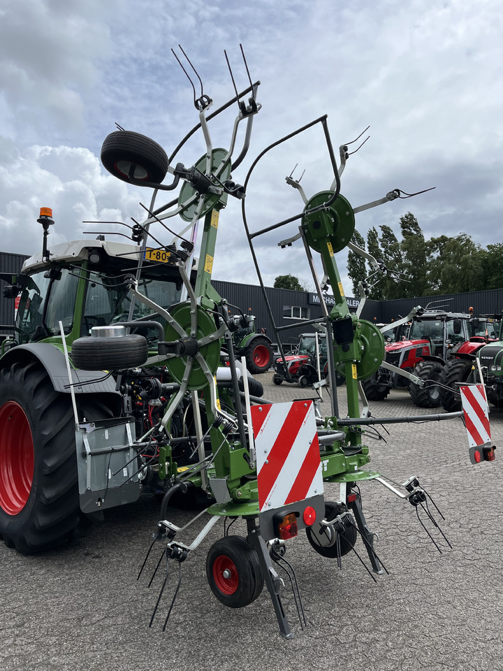 Fendt Twister 6606DN - Pöyhin: kuva Fendt Twister 6606DN - Pöyhin Fendt Twister 6606DN - Pöyhin: kuva Fendt Twister 6606DN - Pöyhin
