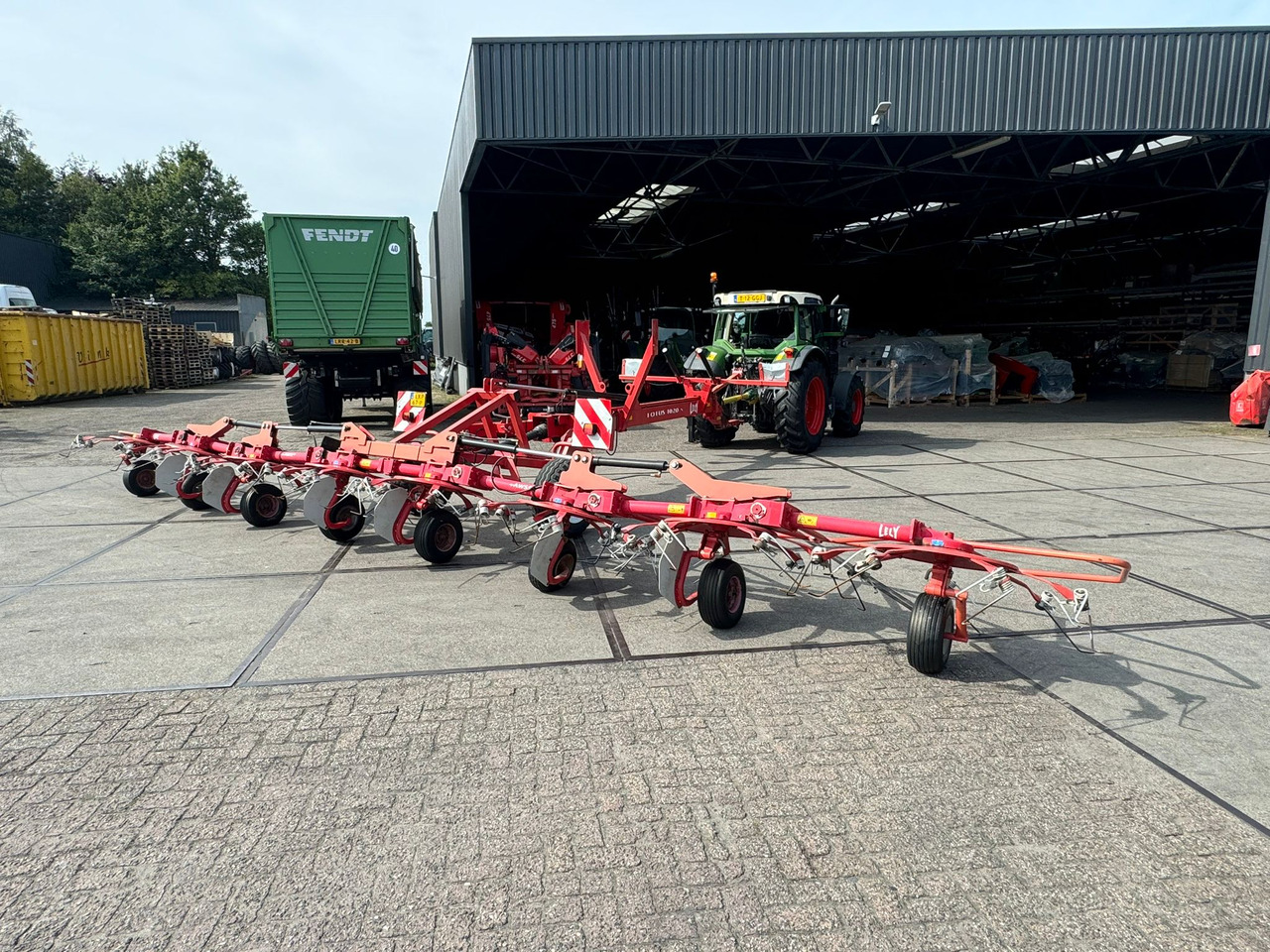 Lely Lotus 1020S - Pöyhin: kuva Lely Lotus 1020S - Pöyhin Lely Lotus 1020S - Pöyhin: kuva Lely Lotus 1020S - Pöyhin