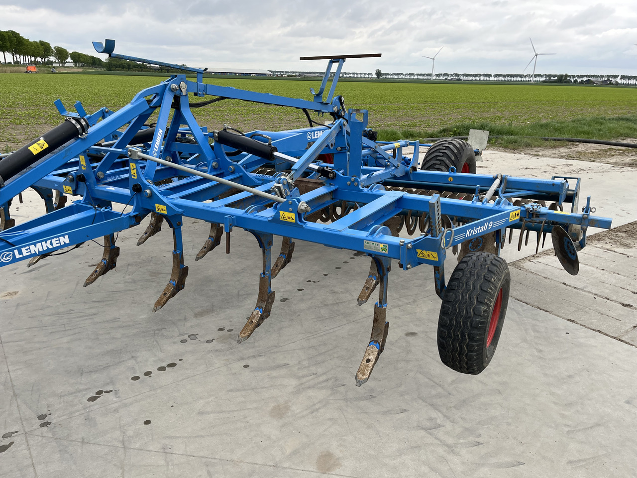 Lemken Kristall 9/600 KA - Kultivaattori: kuva Lemken Kristall 9/600 KA - Kultivaattori Lemken Kristall 9/600 KA - Kultivaattori: kuva Lemken Kristall 9/600 KA - Kultivaattori