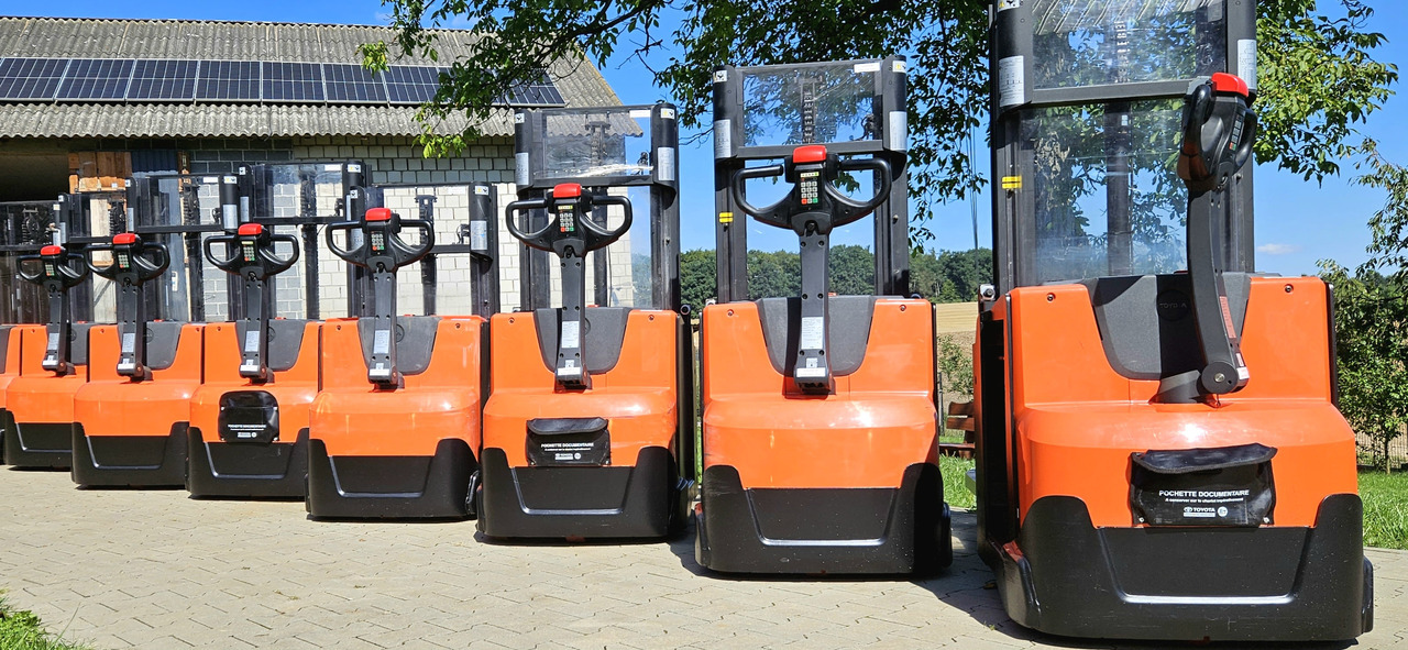 Toyota SWE 200D - Pinoamistrukki: kuva Toyota SWE 200D - Pinoamistrukki Toyota SWE 200D - Pinoamistrukki: kuva Toyota SWE 200D - Pinoamistrukki