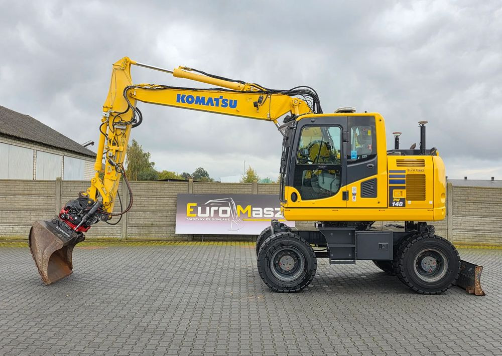 Komatsu PW 148-10, 2016 ROK, SYSTEM LEICA 3D - Pyöräalustainen kaivinkone: kuva Komatsu PW 148-10, 2016 ROK, SYSTEM LEICA 3D - Pyöräalustainen kaivinkone Komatsu PW 148-10, 2016 ROK, SYSTEM LEICA 3D - Pyöräalustainen kaivinkone: kuva Komatsu PW 148-10, 2016 ROK, SYSTEM LEICA 3D - Pyöräalustainen kaivinkone