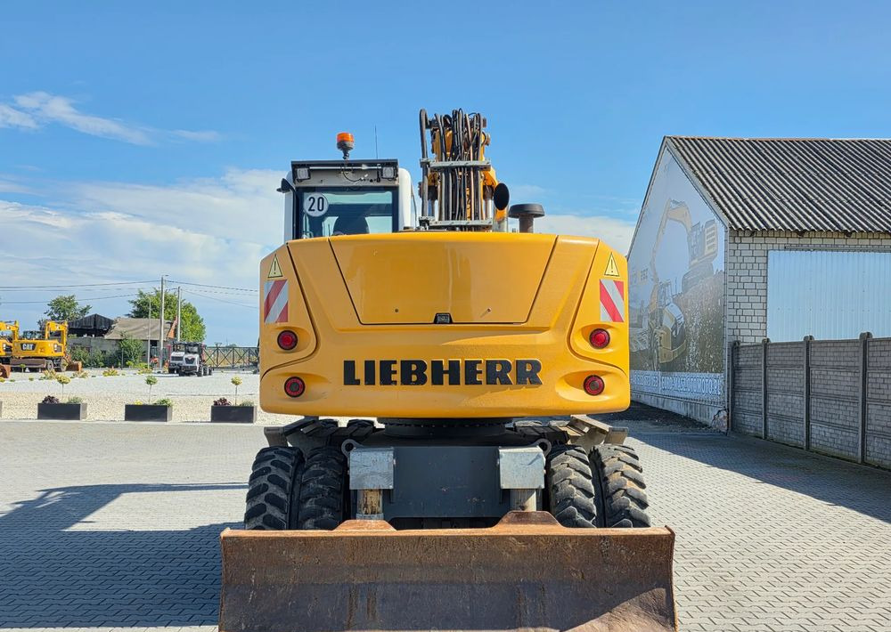 Liebherr A914 COMPACT, 2015 ROK, SW 48 szybkozłącze - Pyöräalustainen kaivinkone: kuva Liebherr A914 COMPACT, 2015 ROK, SW 48 szybkozłącze - Pyöräalustainen kaivinkone Liebherr A914 COMPACT, 2015 ROK, SW 48 szybkozłącze - Pyöräalustainen kaivinkone: kuva Liebherr A914 COMPACT, 2015 ROK, SW 48 szybkozłącze - Pyöräalustainen kaivinkone