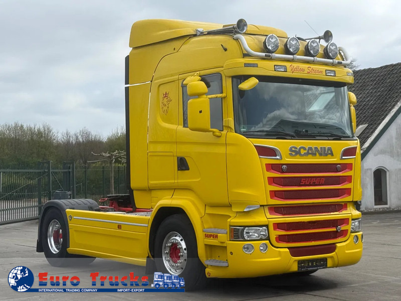 Scania 520S V8 NGS V8R520 - Vetopöytäauto: kuva Scania 520S V8 NGS V8R520 - Vetopöytäauto Scania 520S V8 NGS V8R520 - Vetopöytäauto: kuva Scania 520S V8 NGS V8R520 - Vetopöytäauto