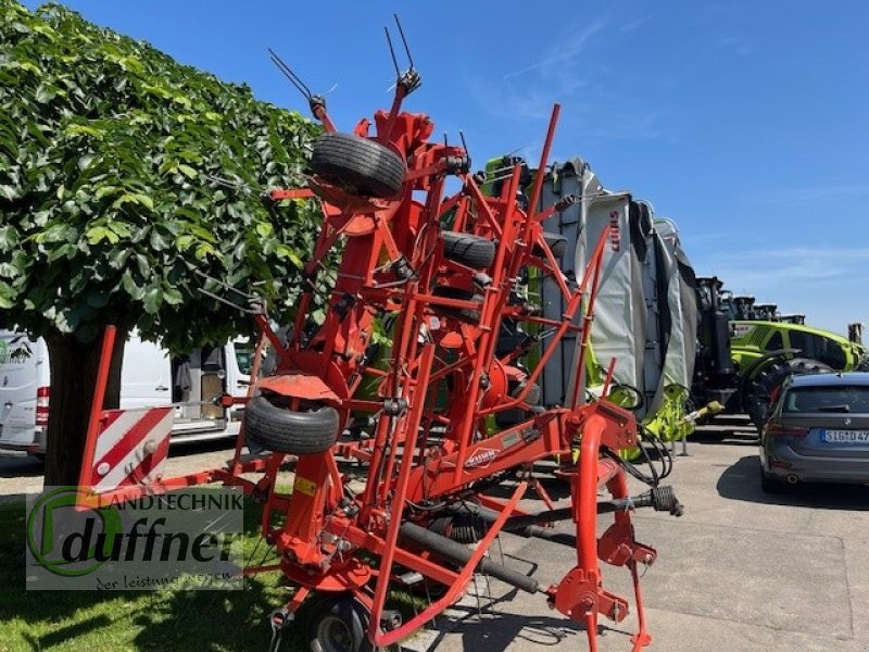Kuhn GA 8702 - Pöyhin: kuva Kuhn GA 8702 - Pöyhin Kuhn GA 8702 - Pöyhin: kuva Kuhn GA 8702 - Pöyhin