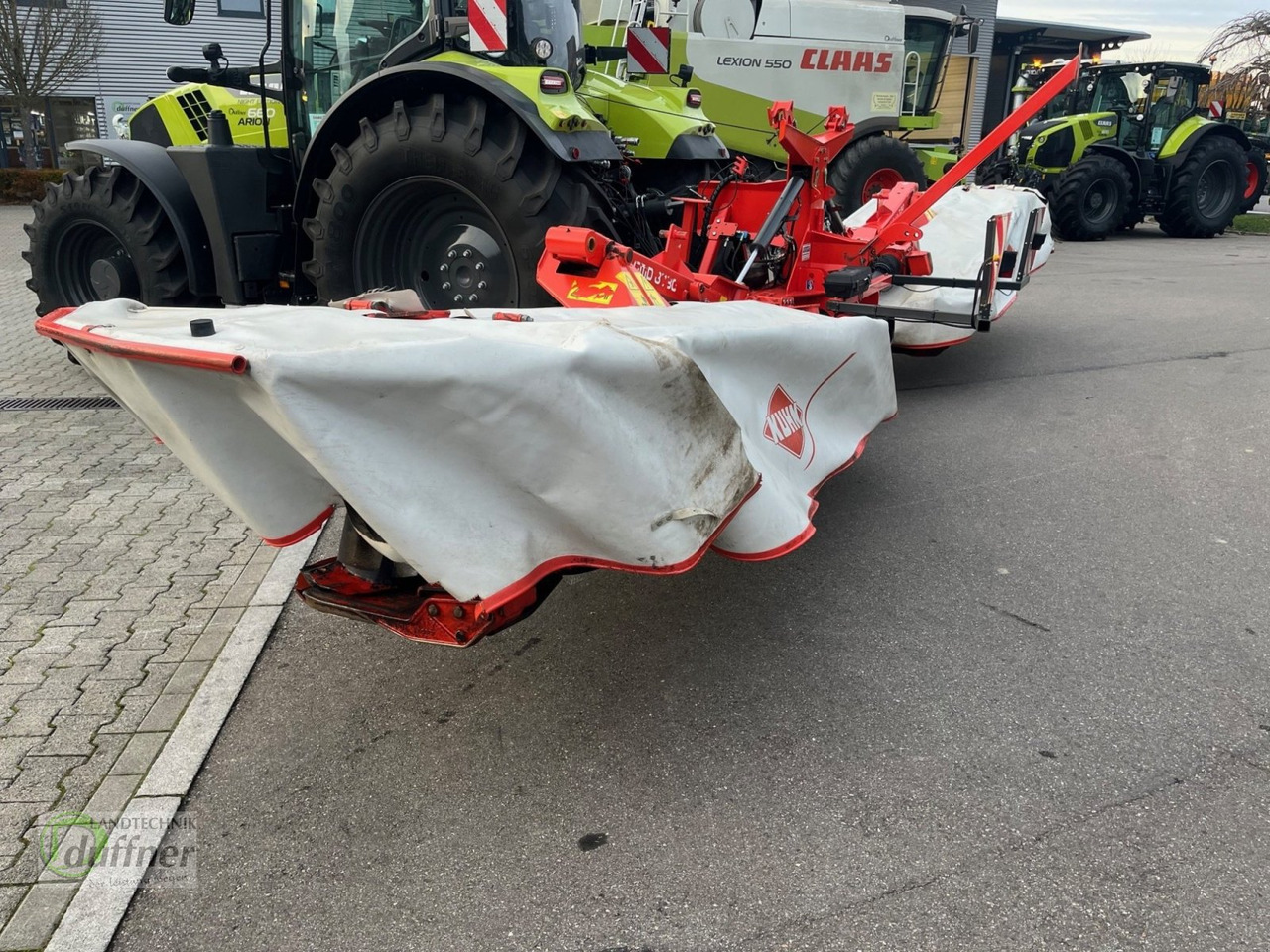 Kuhn GMD 8730 - Niittokone: kuva Kuhn GMD 8730 - Niittokone Kuhn GMD 8730 - Niittokone: kuva Kuhn GMD 8730 - Niittokone