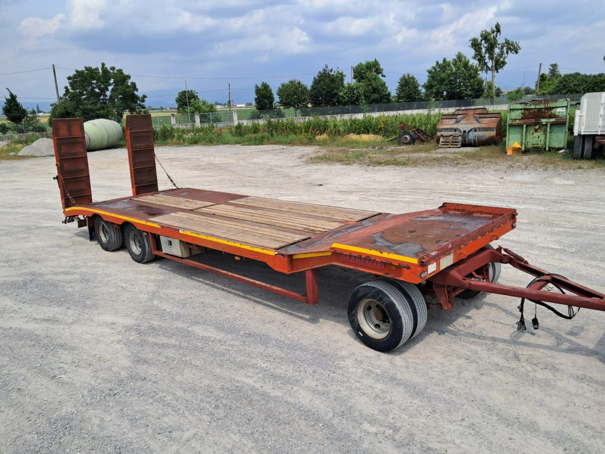 DE ANGELIS 3R3 - Apuvaunu perävaunu: kuva DE ANGELIS 3R3 - Apuvaunu perävaunu DE ANGELIS 3R3 - Apuvaunu perävaunu: kuva DE ANGELIS 3R3 - Apuvaunu perävaunu