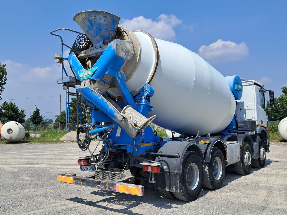 MERCEDES AROCS 4142 - Betoniauto: kuva MERCEDES AROCS 4142 - Betoniauto MERCEDES AROCS 4142 - Betoniauto: kuva MERCEDES AROCS 4142 - Betoniauto