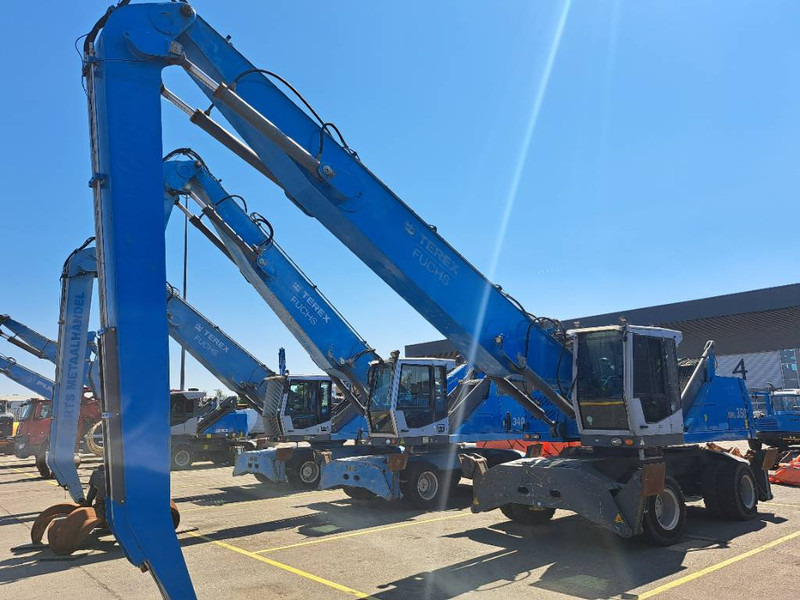 Fuchs MHL 350 D - Materiaalinkäsittelykone: kuva Fuchs MHL 350 D - Materiaalinkäsittelykone Fuchs MHL 350 D - Materiaalinkäsittelykone: kuva Fuchs MHL 350 D - Materiaalinkäsittelykone