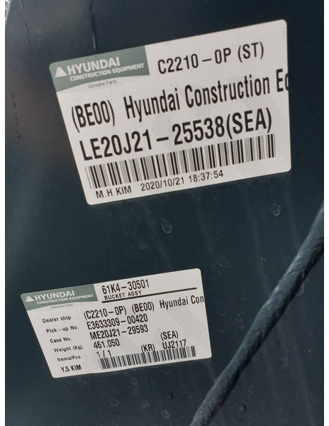 Hyundai Excavator digging bucket 140, 61K4-30501 - Kauha - Rakennuskoneet: kuva Hyundai Excavator digging bucket 140, 61K4-30501 - Kauha - Rakennuskoneet Hyundai Excavator digging bucket 140, 61K4-30501 - Kauha - Rakennuskoneet: kuva Hyundai Excavator digging bucket 140, 61K4-30501 - Kauha - Rakennuskoneet