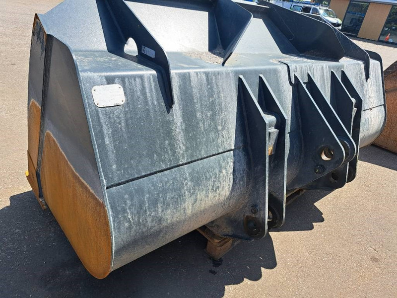 Pyöräkuormaaja Hyundai HL 940: kuva Pyöräkuormaaja Hyundai HL 940 Pyöräkuormaaja Hyundai HL 940: kuva Pyöräkuormaaja Hyundai HL 940