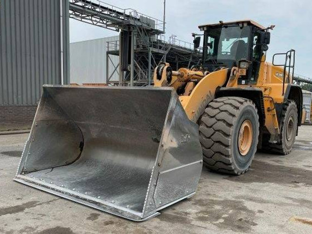Hyundai HL980XT - Pyöräkuormaaja: kuva Hyundai HL980XT - Pyöräkuormaaja Hyundai HL980XT - Pyöräkuormaaja: kuva Hyundai HL980XT - Pyöräkuormaaja