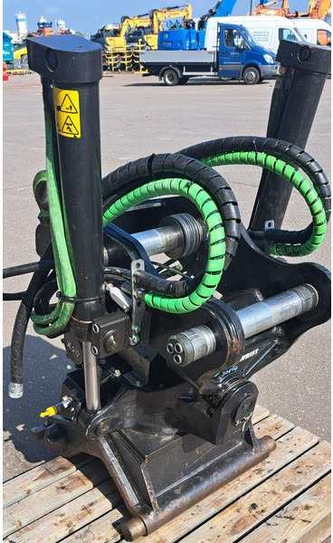 STEELWRIST Tiltrotator X20 CW20 HW180 - Lisälaitteet - Rakennuskoneet: kuva STEELWRIST Tiltrotator X20 CW20 HW180 - Lisälaitteet - Rakennuskoneet STEELWRIST Tiltrotator X20 CW20 HW180 - Lisälaitteet - Rakennuskoneet: kuva STEELWRIST Tiltrotator X20 CW20 HW180 - Lisälaitteet - Rakennuskoneet