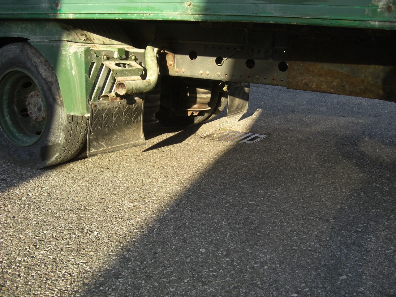 Mercedes-Benz 823L - Umpikori kuorma-auto: kuva Mercedes-Benz 823L - Umpikori kuorma-auto Mercedes-Benz 823L - Umpikori kuorma-auto: kuva Mercedes-Benz 823L - Umpikori kuorma-auto