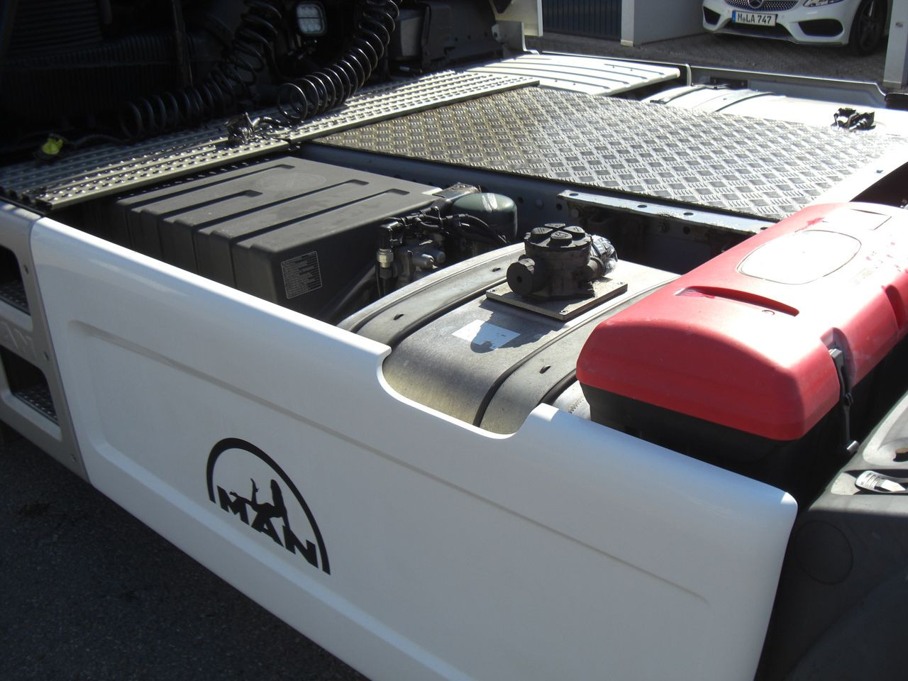 MAN 18480FLS / HYDR/ MANUAL - Vetopöytäauto: kuva MAN 18480FLS / HYDR/ MANUAL - Vetopöytäauto MAN 18480FLS / HYDR/ MANUAL - Vetopöytäauto: kuva MAN 18480FLS / HYDR/ MANUAL - Vetopöytäauto
