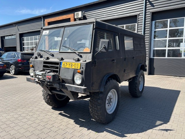 Volvo C303 4x4, Laplander 5 zitplaatsen - Matkailuauto: kuva Volvo C303 4x4, Laplander 5 zitplaatsen - Matkailuauto Volvo C303 4x4, Laplander 5 zitplaatsen - Matkailuauto: kuva Volvo C303 4x4, Laplander 5 zitplaatsen - Matkailuauto