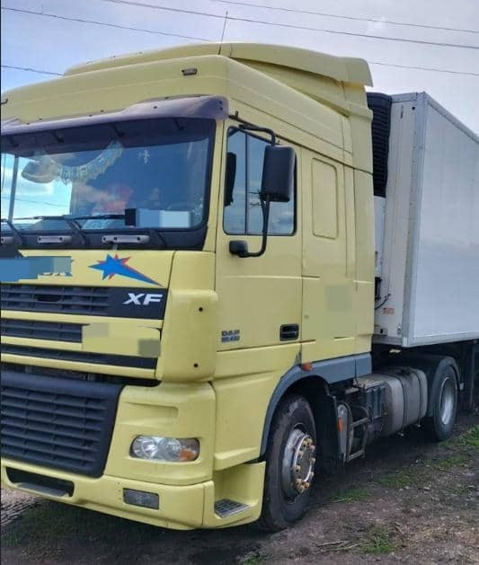 DAF XF 95 - Vetopöytäauto: kuva DAF XF 95 - Vetopöytäauto DAF XF 95 - Vetopöytäauto: kuva DAF XF 95 - Vetopöytäauto