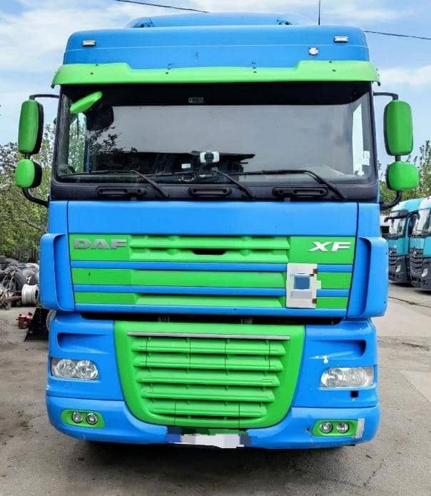 DAF XF105 Tractor unit - Vetopöytäauto: kuva DAF XF105 Tractor unit - Vetopöytäauto DAF XF105 Tractor unit - Vetopöytäauto: kuva DAF XF105 Tractor unit - Vetopöytäauto