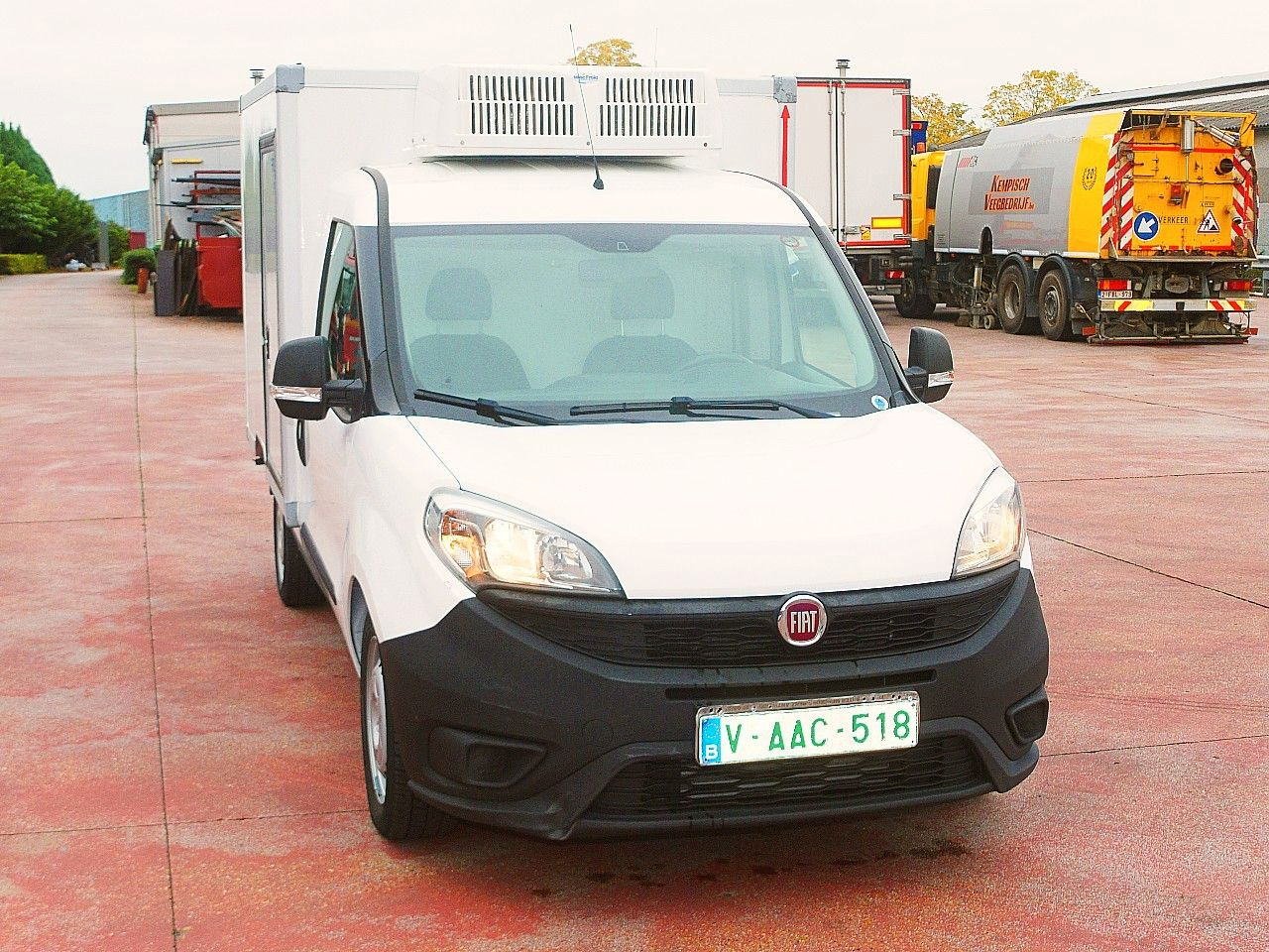 Fiat DOBLO 1.6 MAXI LONG KUHLKOFFER RELEC FROID -20 - Kylmäauto: kuva Fiat DOBLO 1.6 MAXI LONG KUHLKOFFER RELEC FROID -20 - Kylmäauto Fiat DOBLO 1.6 MAXI LONG KUHLKOFFER RELEC FROID -20 - Kylmäauto: kuva Fiat DOBLO 1.6 MAXI LONG KUHLKOFFER RELEC FROID -20 - Kylmäauto