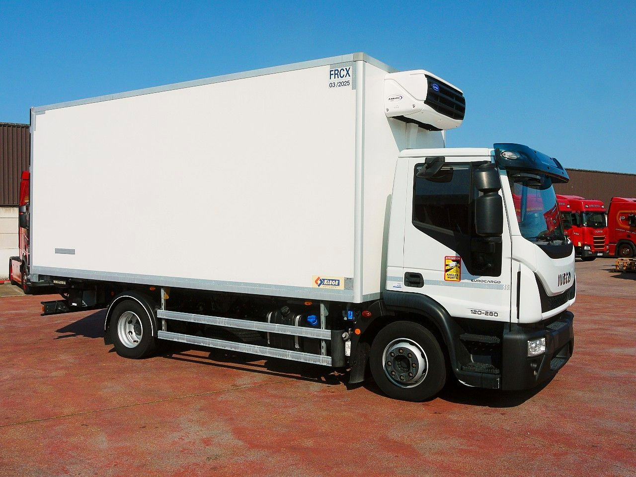 Iveco 120E28 KUHLKOFFER FLEISH BAHNEN CARRIER XARIOS - Refrigeraattori kuorma-auto: kuva Iveco 120E28 KUHLKOFFER FLEISH BAHNEN CARRIER XARIOS - Refrigeraattori kuorma-auto Iveco 120E28 KUHLKOFFER FLEISH BAHNEN CARRIER XARIOS - Refrigeraattori kuorma-auto: kuva Iveco 120E28 KUHLKOFFER FLEISH BAHNEN CARRIER XARIOS - Refrigeraattori kuorma-auto