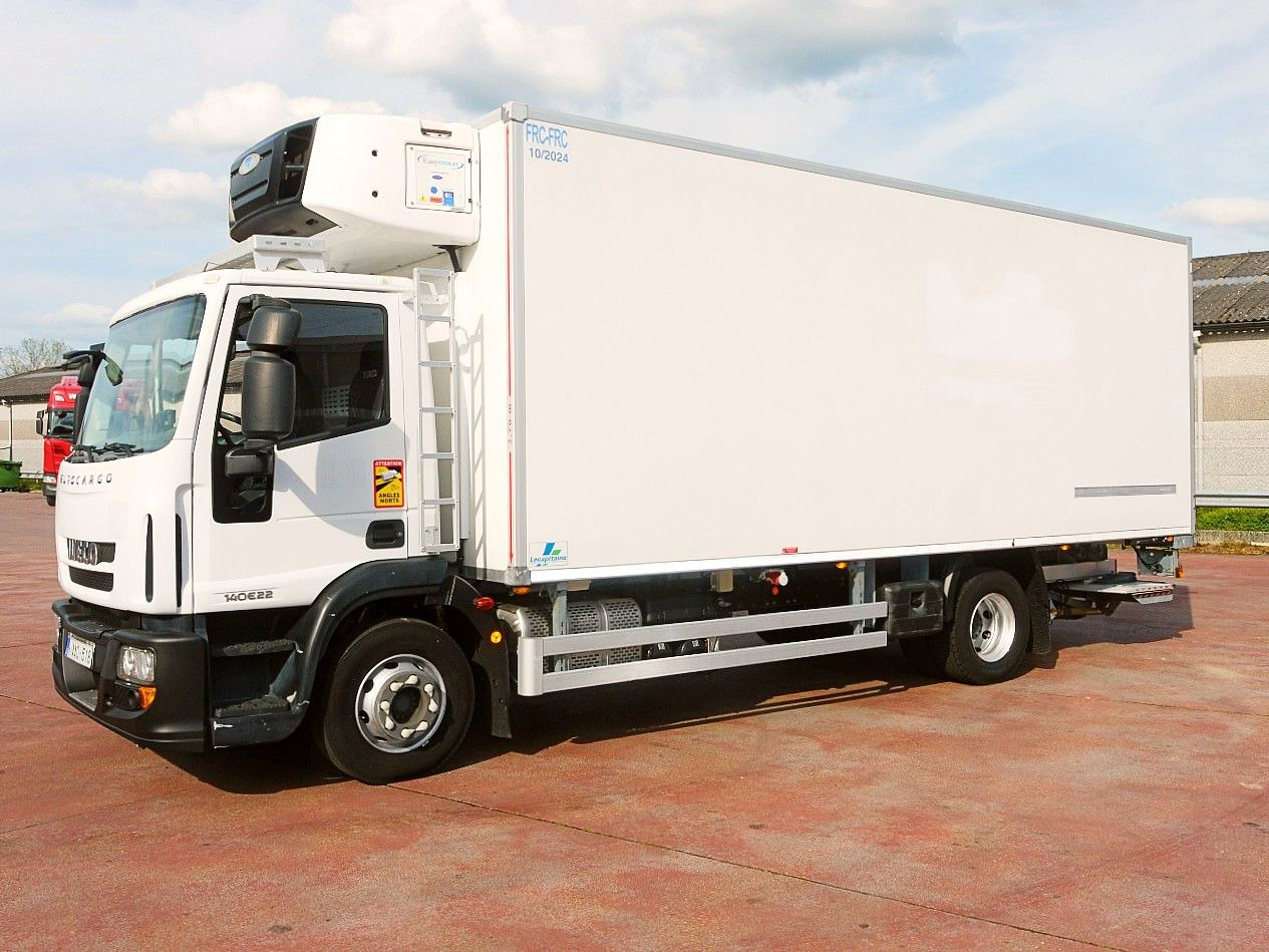 Iveco 140E22 KUHLKOFER CARRIER SUPRA 1150MT AC RETARDR - Refrigeraattori kuorma-auto: kuva Iveco 140E22 KUHLKOFER CARRIER SUPRA 1150MT AC RETARDR - Refrigeraattori kuorma-auto Iveco 140E22 KUHLKOFER CARRIER SUPRA 1150MT AC RETARDR - Refrigeraattori kuorma-auto: kuva Iveco 140E22 KUHLKOFER CARRIER SUPRA 1150MT AC RETARDR - Refrigeraattori kuorma-auto