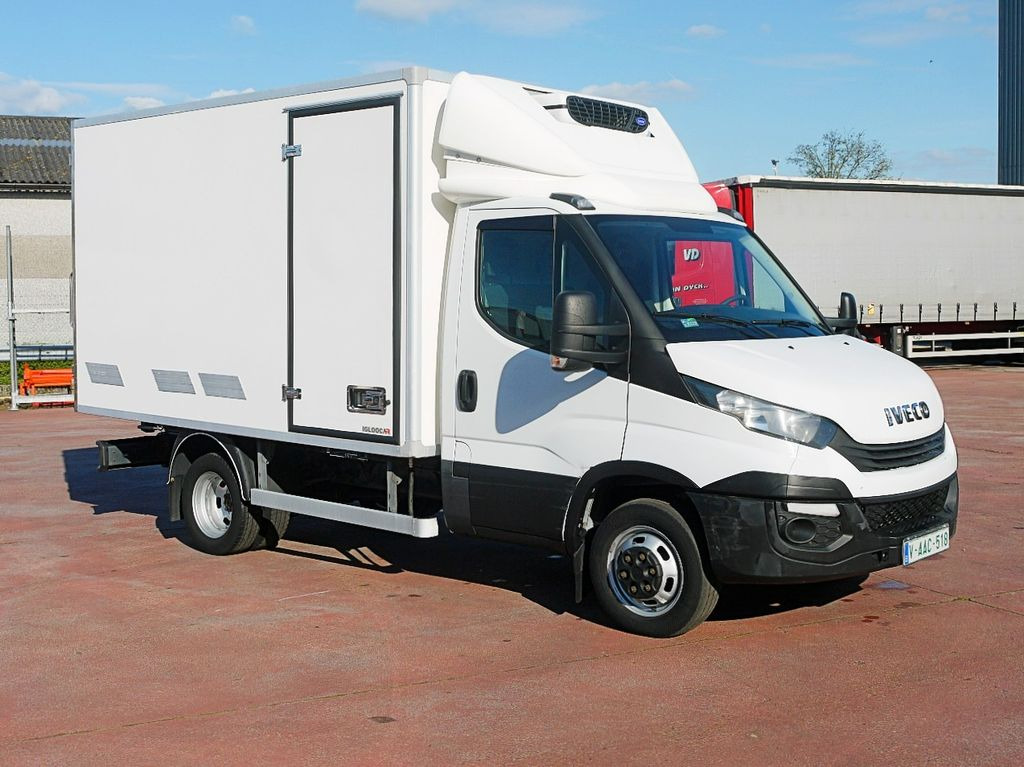 Iveco 35C14 DAILY KUHLKOFFER CARRIER VIENTO A/C - Kylmäauto: kuva Iveco 35C14 DAILY KUHLKOFFER CARRIER VIENTO A/C - Kylmäauto Iveco 35C14 DAILY KUHLKOFFER CARRIER VIENTO A/C - Kylmäauto: kuva Iveco 35C14 DAILY KUHLKOFFER CARRIER VIENTO A/C - Kylmäauto