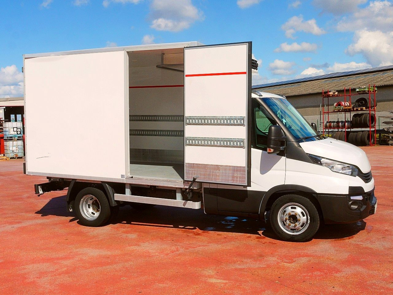 Iveco 35C14 KUHLKOFFER CARRIER XARIOS 350 -20C - Kylmäauto: kuva Iveco 35C14 KUHLKOFFER CARRIER XARIOS 350 -20C - Kylmäauto Iveco 35C14 KUHLKOFFER CARRIER XARIOS 350 -20C - Kylmäauto: kuva Iveco 35C14 KUHLKOFFER CARRIER XARIOS 350 -20C - Kylmäauto