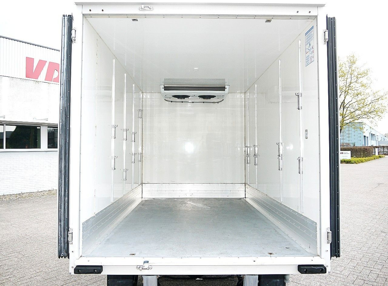 Kylmäauto Iveco 35S13 DAILY KUHLKOFFER RELEC FROID -20C: kuva Kylmäauto Iveco 35S13 DAILY KUHLKOFFER RELEC FROID -20C