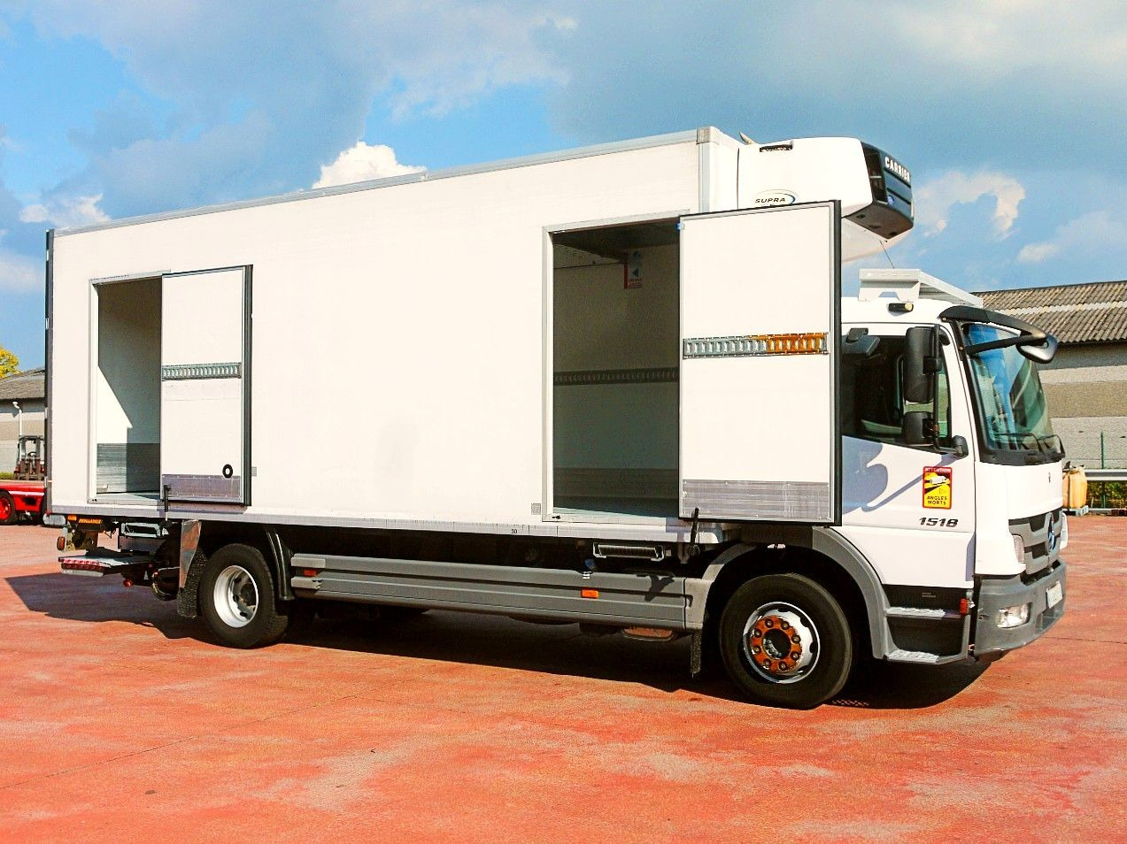 Mercedes-Benz 1518 ATEGO KUHLKOFER CARRIER SUPRA 850 Mult LUFT - Refrigeraattori kuorma-auto: kuva Mercedes-Benz 1518 ATEGO KUHLKOFER CARRIER SUPRA 850 Mult LUFT - Refrigeraattori kuorma-auto Mercedes-Benz 1518 ATEGO KUHLKOFER CARRIER SUPRA 850 Mult LUFT - Refrigeraattori kuorma-auto: kuva Mercedes-Benz 1518 ATEGO KUHLKOFER CARRIER SUPRA 850 Mult LUFT - Refrigeraattori kuorma-auto