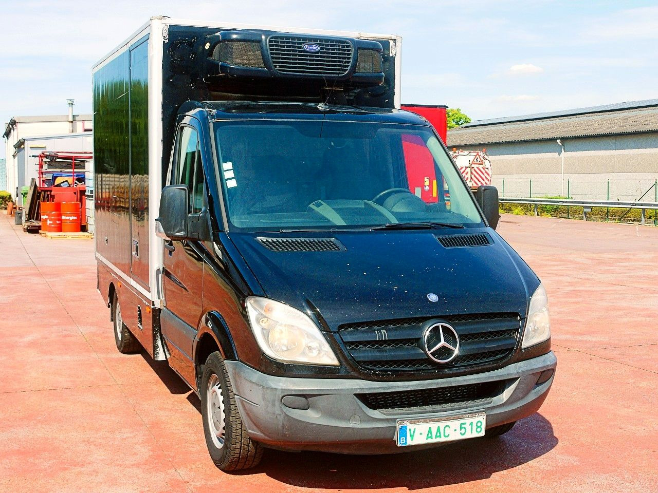 Mercedes-Benz 319 SPRINTER V6 KUHLKOFFER CARRIER PULSOR 600 MT - Kylmäauto: kuva Mercedes-Benz 319 SPRINTER V6 KUHLKOFFER CARRIER PULSOR 600 MT - Kylmäauto Mercedes-Benz 319 SPRINTER V6 KUHLKOFFER CARRIER PULSOR 600 MT - Kylmäauto: kuva Mercedes-Benz 319 SPRINTER V6 KUHLKOFFER CARRIER PULSOR 600 MT - Kylmäauto