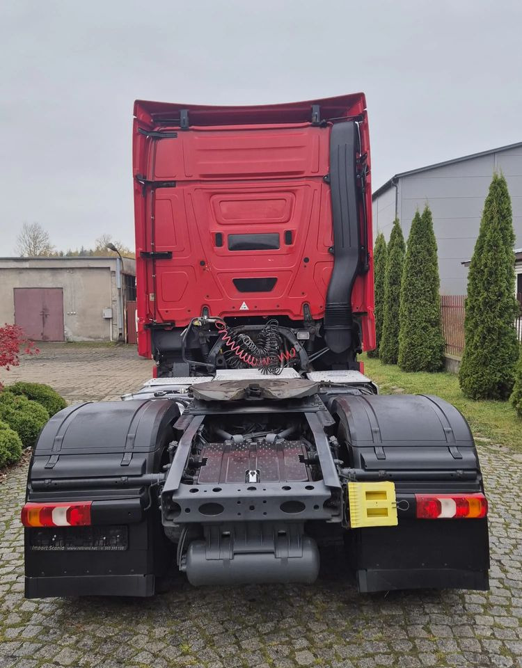 Mercedes-Benz 1845 - Vetopöytäauto: kuva Mercedes-Benz 1845 - Vetopöytäauto Mercedes-Benz 1845 - Vetopöytäauto: kuva Mercedes-Benz 1845 - Vetopöytäauto