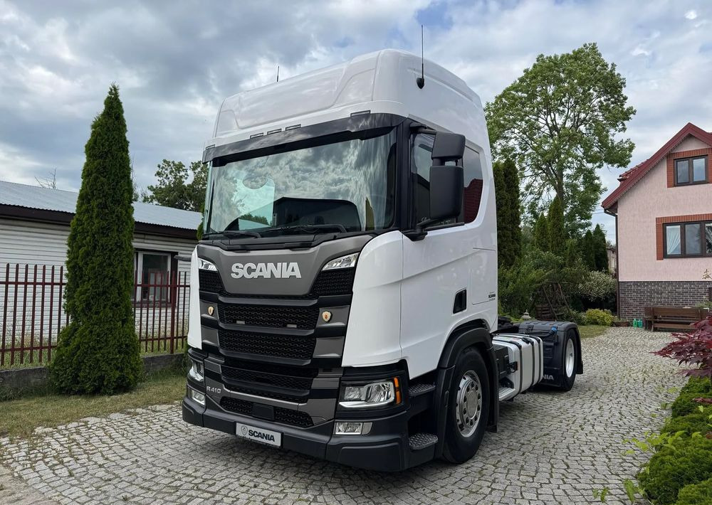 Scania R410 - Vetopöytäauto: kuva Scania R410 - Vetopöytäauto Scania R410 - Vetopöytäauto: kuva Scania R410 - Vetopöytäauto