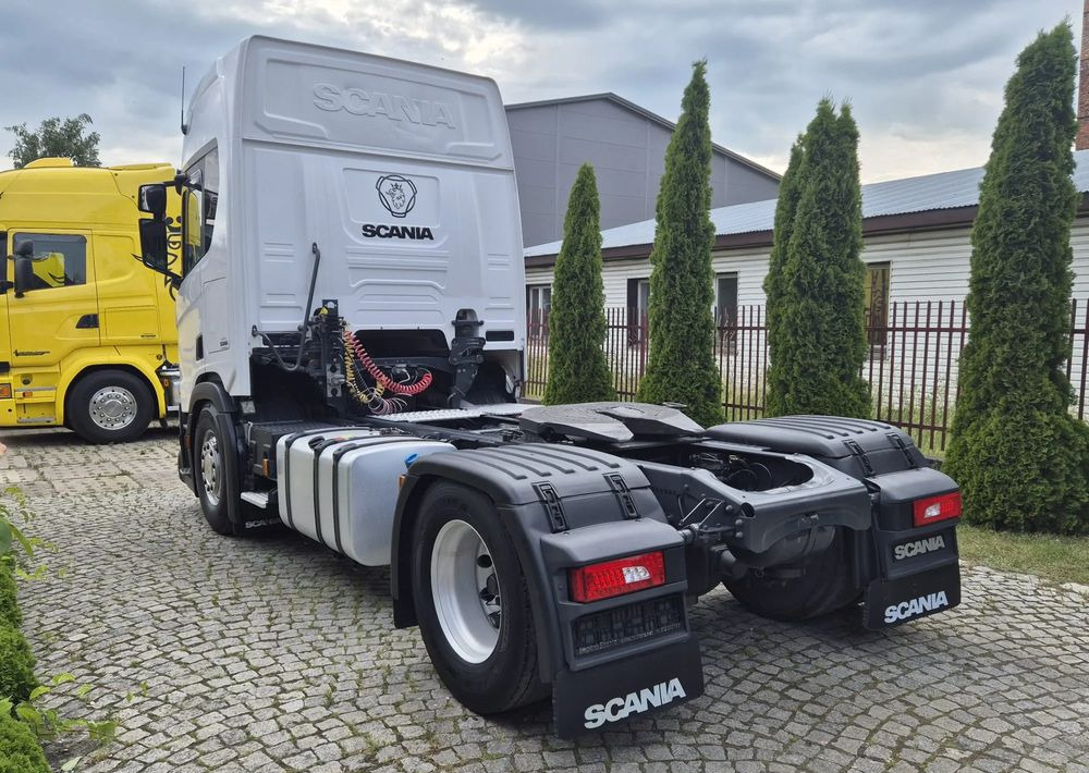 Scania R410 - Vetopöytäauto: kuva Scania R410 - Vetopöytäauto Scania R410 - Vetopöytäauto: kuva Scania R410 - Vetopöytäauto