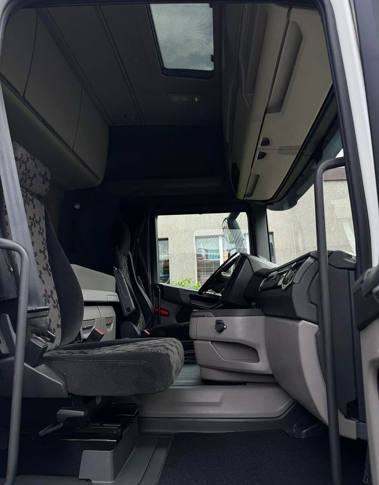 Scania R450 - Vetopöytäauto: kuva Scania R450 - Vetopöytäauto Scania R450 - Vetopöytäauto: kuva Scania R450 - Vetopöytäauto