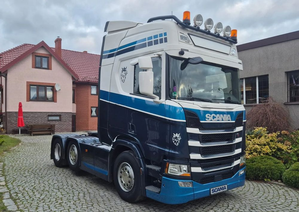 Scania R450 - Vetopöytäauto: kuva Scania R450 - Vetopöytäauto Scania R450 - Vetopöytäauto: kuva Scania R450 - Vetopöytäauto