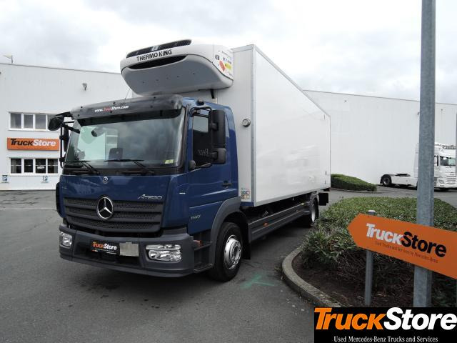 Mercedes-Benz Atego 1527 L - Refrigeraattori kuorma-auto: kuva Mercedes-Benz Atego 1527 L - Refrigeraattori kuorma-auto Mercedes-Benz Atego 1527 L - Refrigeraattori kuorma-auto: kuva Mercedes-Benz Atego 1527 L - Refrigeraattori kuorma-auto