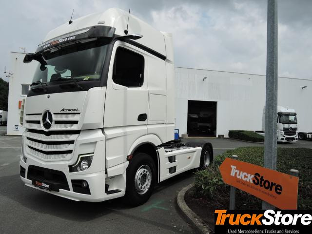 Mercedes-Benz Actros 1845 LS - Vetopöytäauto: kuva Mercedes-Benz Actros 1845 LS - Vetopöytäauto Mercedes-Benz Actros 1845 LS - Vetopöytäauto: kuva Mercedes-Benz Actros 1845 LS - Vetopöytäauto