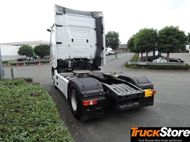 Mercedes-Benz Actros 1845 LS - Vetopöytäauto: kuva Mercedes-Benz Actros 1845 LS - Vetopöytäauto Mercedes-Benz Actros 1845 LS - Vetopöytäauto: kuva Mercedes-Benz Actros 1845 LS - Vetopöytäauto