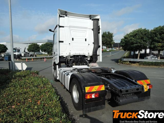 Mercedes-Benz Actros 1848 LS - Vetopöytäauto: kuva Mercedes-Benz Actros 1848 LS - Vetopöytäauto Mercedes-Benz Actros 1848 LS - Vetopöytäauto: kuva Mercedes-Benz Actros 1848 LS - Vetopöytäauto