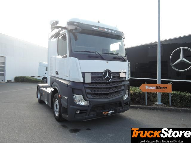 Mercedes-Benz Actros 1848 LS - Vetopöytäauto: kuva Mercedes-Benz Actros 1848 LS - Vetopöytäauto Mercedes-Benz Actros 1848 LS - Vetopöytäauto: kuva Mercedes-Benz Actros 1848 LS - Vetopöytäauto