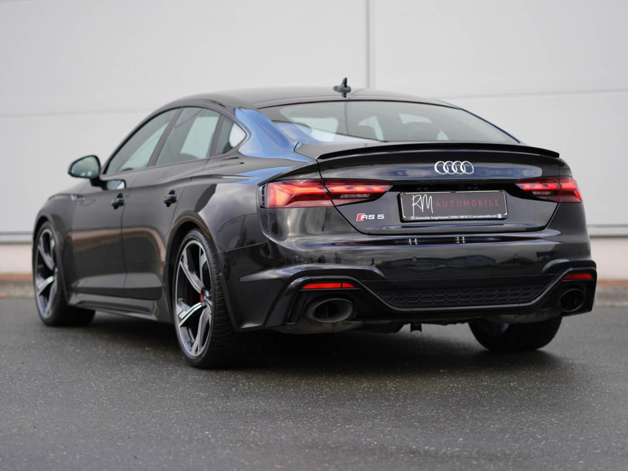 Audi RS 5 Sportsback V6 TFSI quattro LEDER MATRIX LED - Sedan: kuva Audi RS 5 Sportsback V6 TFSI quattro LEDER MATRIX LED - Sedan Audi RS 5 Sportsback V6 TFSI quattro LEDER MATRIX LED - Sedan: kuva Audi RS 5 Sportsback V6 TFSI quattro LEDER MATRIX LED - Sedan