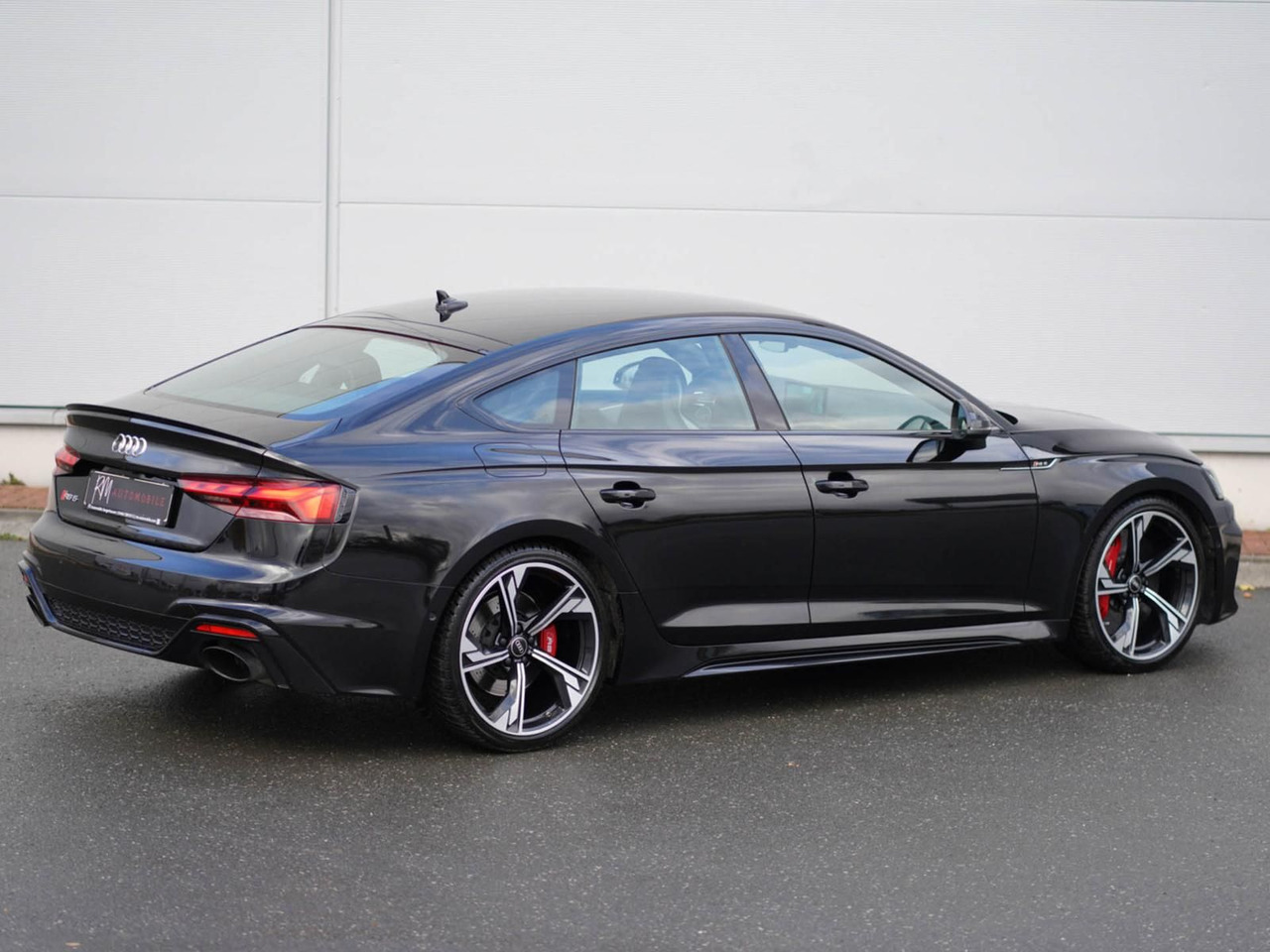 Audi RS 5 Sportsback V6 TFSI quattro LEDER MATRIX LED - Sedan: kuva Audi RS 5 Sportsback V6 TFSI quattro LEDER MATRIX LED - Sedan Audi RS 5 Sportsback V6 TFSI quattro LEDER MATRIX LED - Sedan: kuva Audi RS 5 Sportsback V6 TFSI quattro LEDER MATRIX LED - Sedan