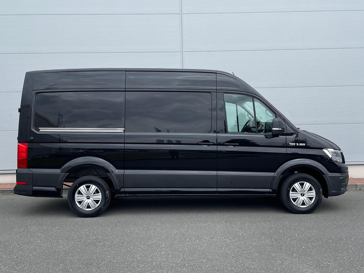 MAN TGE 3.160 L3H3 MIXTO RWD LED ACC RWD SHZ STANDH - Henkilöauto: kuva MAN TGE 3.160 L3H3 MIXTO RWD LED ACC RWD SHZ STANDH - Henkilöauto MAN TGE 3.160 L3H3 MIXTO RWD LED ACC RWD SHZ STANDH - Henkilöauto: kuva MAN TGE 3.160 L3H3 MIXTO RWD LED ACC RWD SHZ STANDH - Henkilöauto