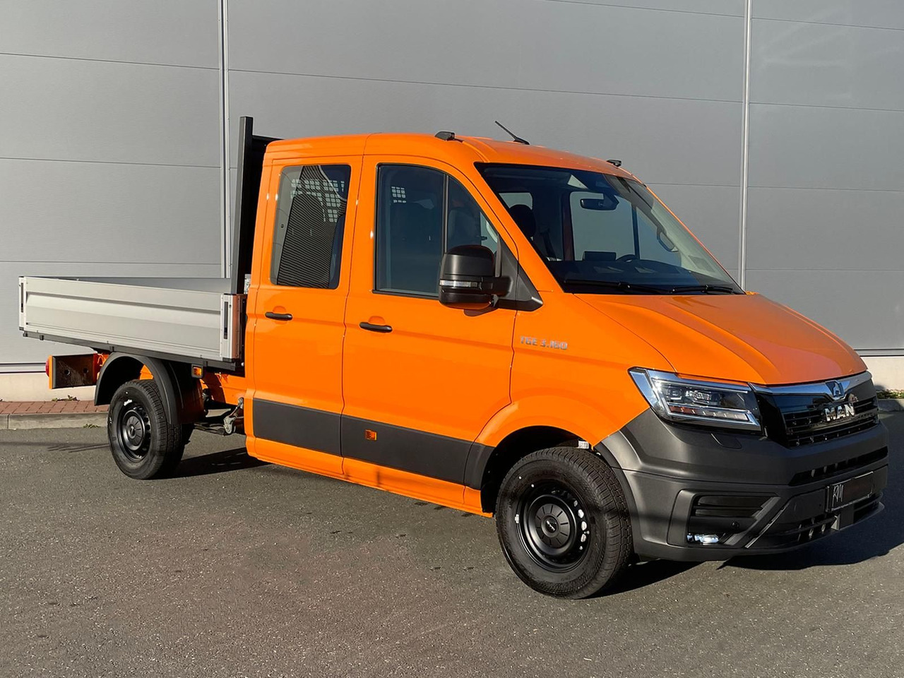 MAN TGE 3.160 Pritsche DOKA MR HECK AHK 3.5t ACC NAV - Avolava pakettiauto, Jatko-ohjaamo kevyt kuorma-auto: kuva MAN TGE 3.160 Pritsche DOKA MR HECK AHK 3.5t ACC NAV - Avolava pakettiauto, Jatko-ohjaamo kevyt kuorma-auto MAN TGE 3.160 Pritsche DOKA MR HECK AHK 3.5t ACC NAV - Avolava pakettiauto, Jatko-ohjaamo kevyt kuorma-auto: kuva MAN TGE 3.160 Pritsche DOKA MR HECK AHK 3.5t ACC NAV - Avolava pakettiauto, Jatko-ohjaamo kevyt kuorma-auto