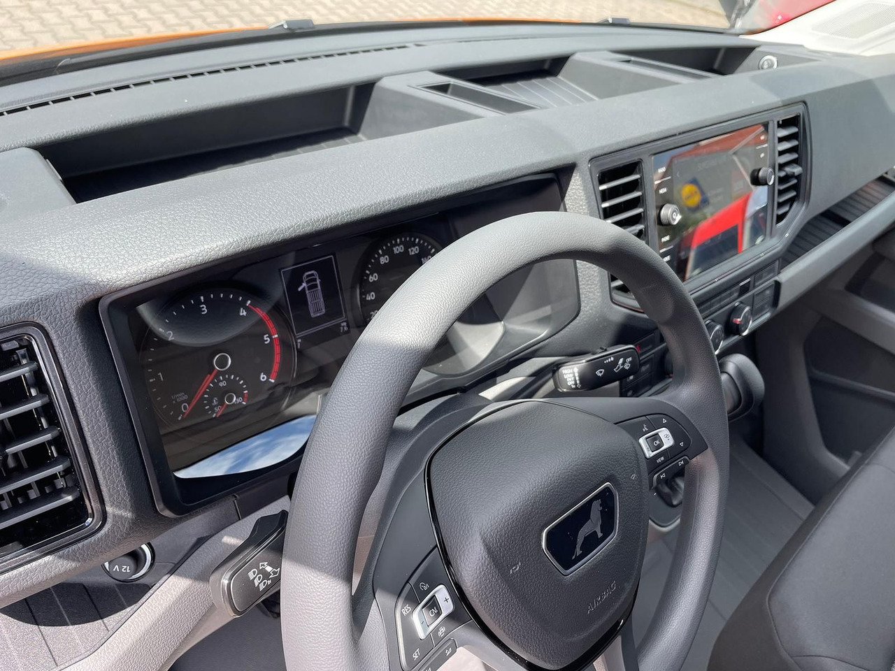 Henkilöauto MAN TGE 3.180 Kasten L3H2 TEMPOMAT LED STANDHZ NAVI: kuva Henkilöauto MAN TGE 3.180 Kasten L3H2 TEMPOMAT LED STANDHZ NAVI Henkilöauto MAN TGE 3.180 Kasten L3H2 TEMPOMAT LED STANDHZ NAVI: kuva Henkilöauto MAN TGE 3.180 Kasten L3H2 TEMPOMAT LED STANDHZ NAVI