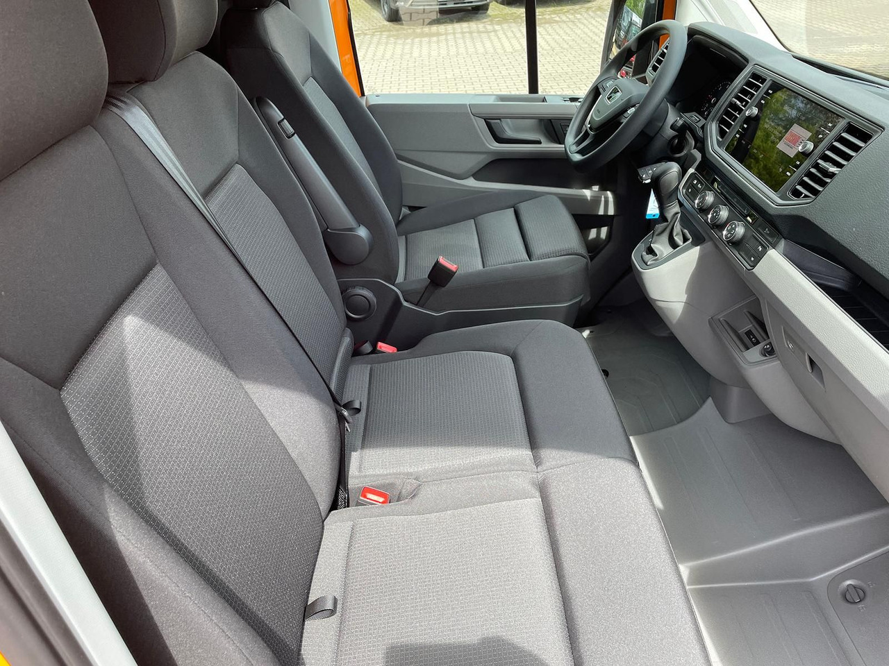 Henkilöauto MAN TGE 3.180 Kasten L3H2 TEMPOMAT LED STANDHZ NAVI: kuva Henkilöauto MAN TGE 3.180 Kasten L3H2 TEMPOMAT LED STANDHZ NAVI Henkilöauto MAN TGE 3.180 Kasten L3H2 TEMPOMAT LED STANDHZ NAVI: kuva Henkilöauto MAN TGE 3.180 Kasten L3H2 TEMPOMAT LED STANDHZ NAVI