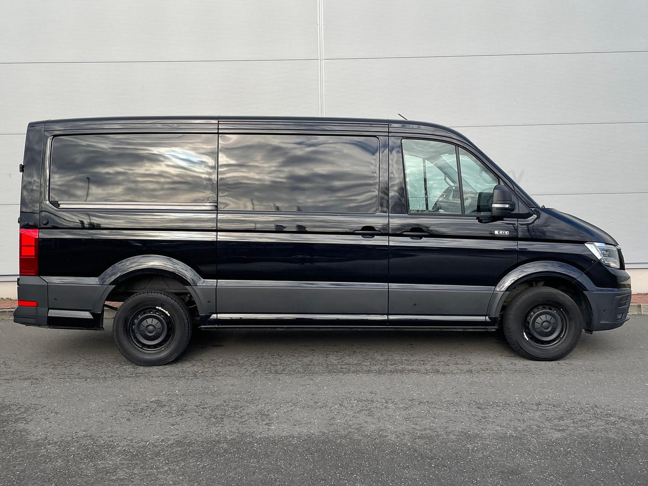 MAN TGE 3.180 L3H2 Kasten 4x4 AUTOM ACC NAV - Pakettiauto: kuva MAN TGE 3.180 L3H2 Kasten 4x4 AUTOM ACC NAV - Pakettiauto MAN TGE 3.180 L3H2 Kasten 4x4 AUTOM ACC NAV - Pakettiauto: kuva MAN TGE 3.180 L3H2 Kasten 4x4 AUTOM ACC NAV - Pakettiauto