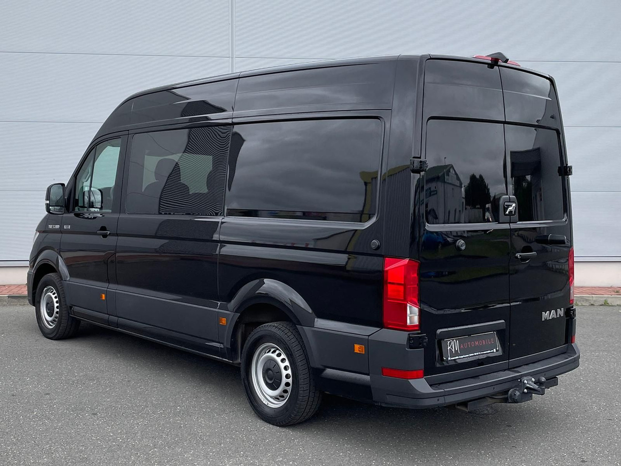 Pakettiauto, Jatko-ohjaamo kevyt kuorma-auto MAN TGE 3.180 L3H3 MIXTO 4x4 AUTOM DIFF AHK ACC NAV: kuva Pakettiauto, Jatko-ohjaamo kevyt kuorma-auto MAN TGE 3.180 L3H3 MIXTO 4x4 AUTOM DIFF AHK ACC NAV